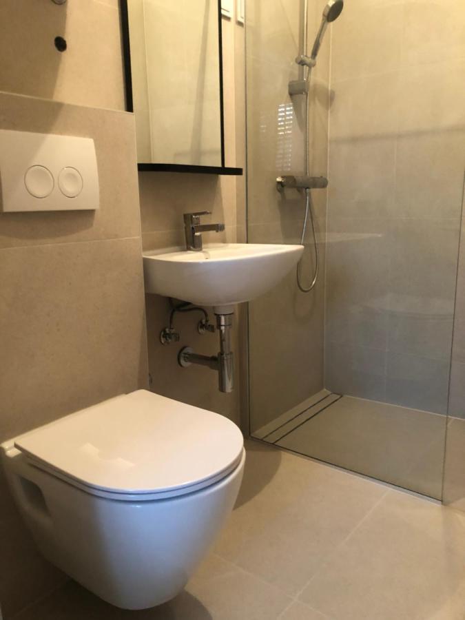Guest House Marta Ровинь Экстерьер фото