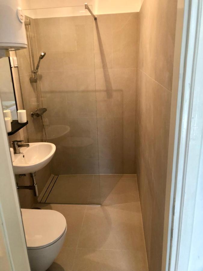 Guest House Marta Ровинь Экстерьер фото
