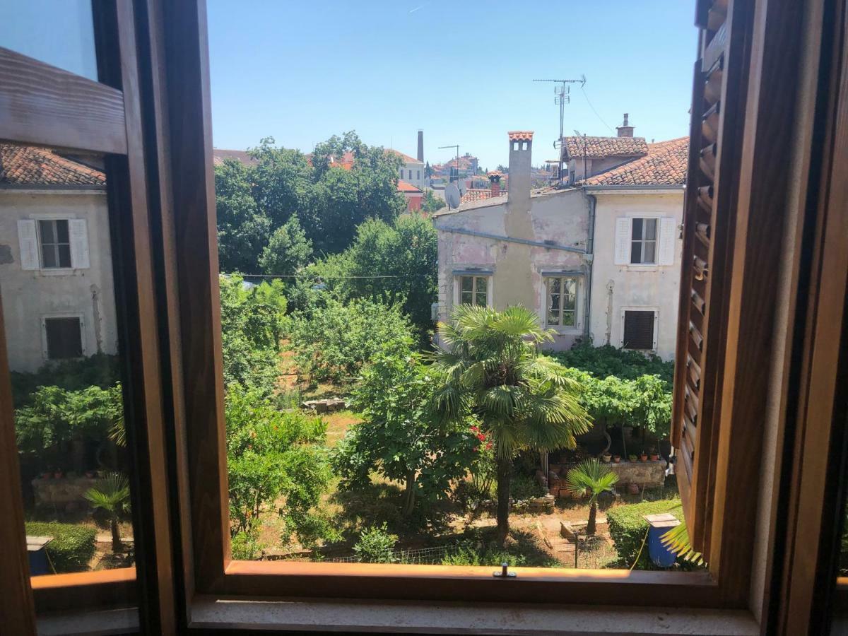 Guest House Marta Ровинь Экстерьер фото